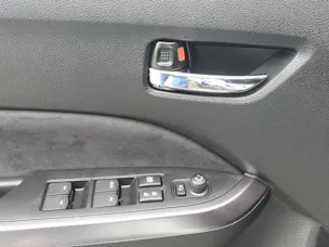 Suzuki Vitara 1.4 T Sakura Top Hybrid 4x4