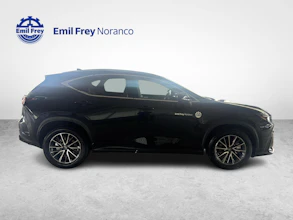 https://vehicle.imgix.net/4295730/aad1d1df-9712-45fe-b2ec-e8cdf7f54f76.jpg
