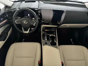 Lexus NX 450h+ Comfort
