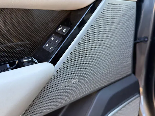 Land Rover Range Rover Velar 3.0 D 300 First Edition