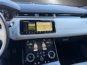 Land Rover Range Rover Velar 3.0 D 300 First Edition