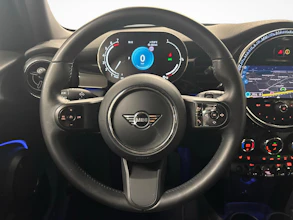 https://vehicle.imgix.net/4295737/11ad3ce1-9bb2-4510-bfe2-196a4cb546be.jpg