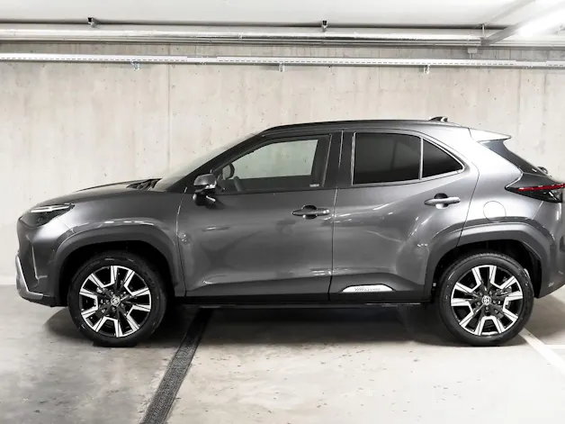 Toyota Yaris Cross 1.5 VVT-i HSD Premium AWD-i