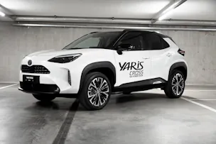 Toyota Yaris Cross 1.5 VVT-i HSD Premium AWD-i