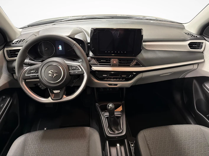 image du véhicule SUZUKI SWIFT