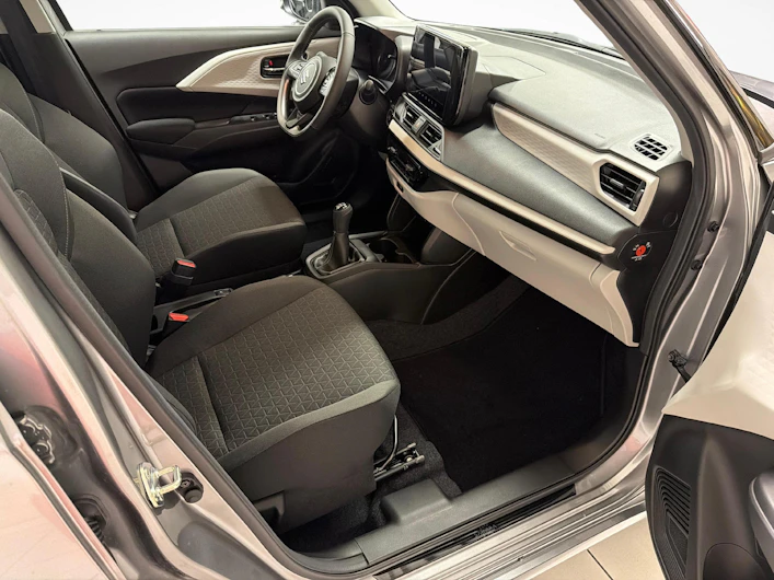 image du véhicule SUZUKI SWIFT