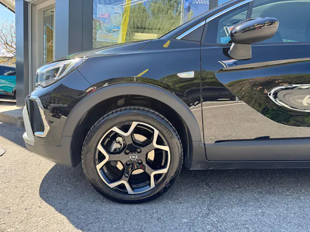 Opel Crossland 1.2Turbo Elegance