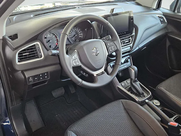 Suzuki S-Cross 1.4 T Sakura Top Hybrid 4x4