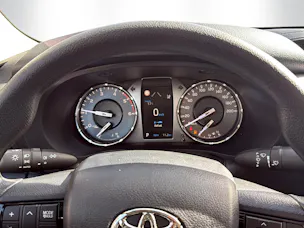 Toyota Hilux Double Cab.-Pick-up 2.4 D-4D 150 Comfort