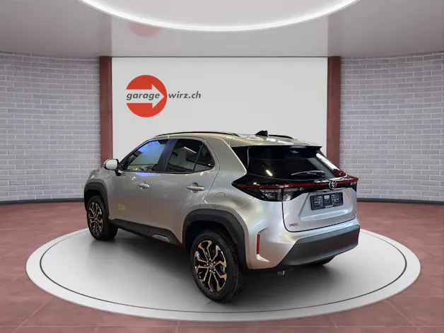 Toyota Yaris Cross 1.5 VVT-i HSD Trend AWD-i
