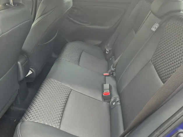 Toyota Yaris 1.5 VVT-i HSD Premium