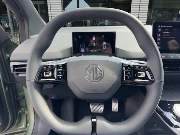 MG 4 Xpower 64kWh 4x4 435 ch