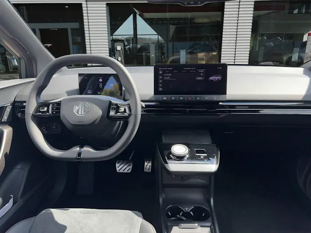 MG 4 Xpower 64kWh 4x4 435 ch