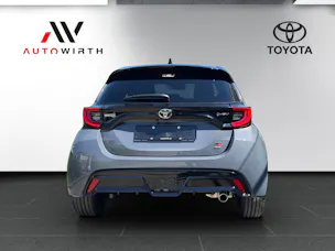 Toyota Yaris 1.5 VVT-i HSD GR Sport