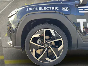 KGM Torres EVX Titanium 73.4 kWh