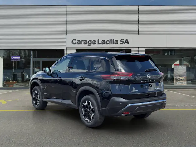 Nissan X-Trail 1.5 VC-T N-Trek e-4orc 5 places