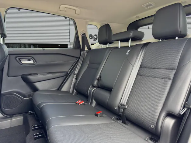 Nissan X-Trail 1.5 VC-T N-Trek e-4orc 5 places