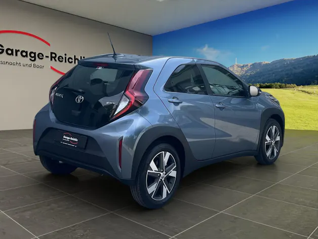 Toyota Aygo X 1.5 VVT-i HSD Comfort