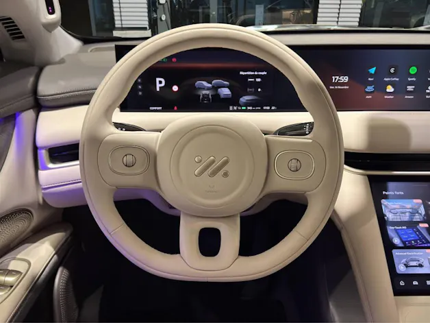 MG IM6 100 kWh Performance 21 4WD 751 ch