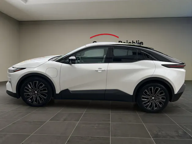 Toyota C-HR+ Premium AWD