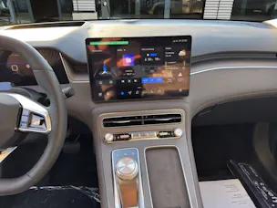 MG S6 EV 77 kWh Luxury 4WD 361 ch