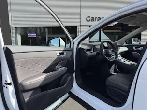 MG S6 EV 77 kWh Luxury 4WD 361 ch