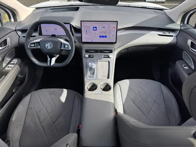 MG S6 EV 77 kWh Luxury 4WD 361 ch
