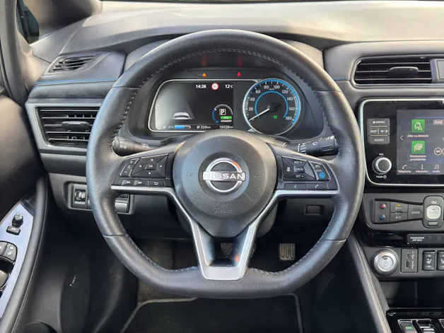 Nissan Leaf Tekna 217 ch