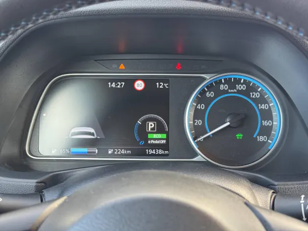 Nissan Leaf Tekna 217 ch