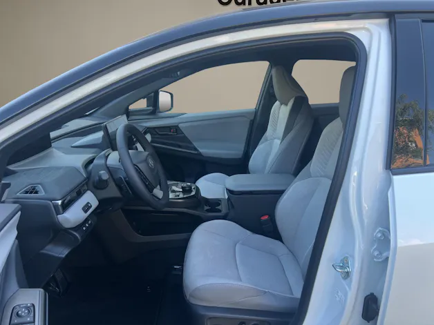 Toyota C-HR+ Premium AWD