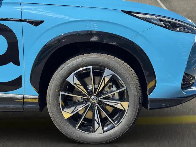 MG HS 1.5 Hybrid Luxury 224 ch