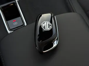 MG 4 64kWh Xpower 4WD 435 ch (MY26)