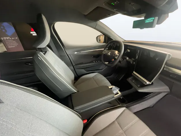 Mitsubishi Eclipse Cross Intense+