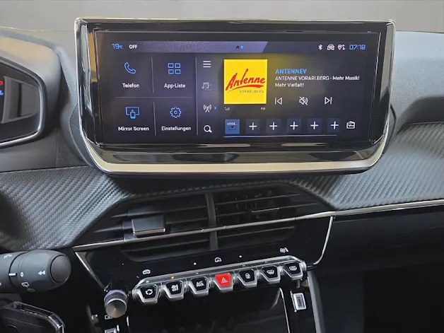 Peugeot 208 1.2 Hybrid Allure