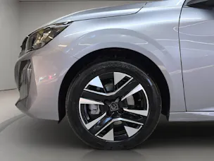 Peugeot 208 1.2 Hybrid Allure