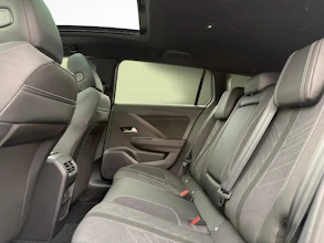 https://vehicle.imgix.net/4296009/0aec3b29-7f21-4a12-9a1c-84547be30dd7.jpg
