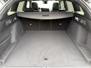 https://vehicle.imgix.net/4296009/fb2c859b-5751-4679-84ae-f15e4b237b61.jpg