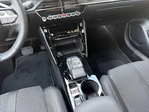 Peugeot 208 1.2 Hybrid 145 GT