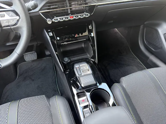 Peugeot 208 1.2 Hybrid 145 GT