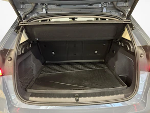 https://vehicle.imgix.net/4296070/f8099f40-27bd-40e1-b8cb-494b8f1f01b4.jpg