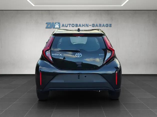 Toyota Aygo X 1.5 VVT-i HSD Comfort