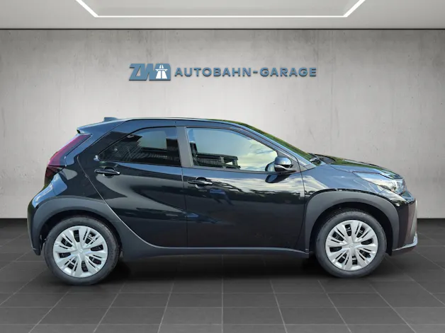 Toyota Aygo X 1.5 VVT-i HSD Comfort