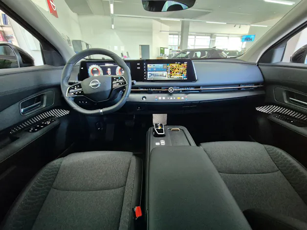 Nissan Ariya Advance