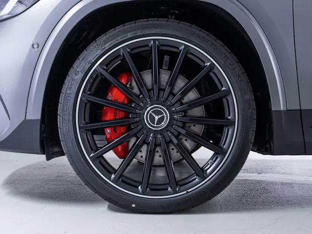 Mercedes-Benz GLA 35 AMG 4MATIC