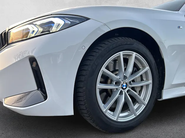 BMW 330d xDrive Touring