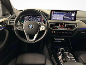 https://vehicle.imgix.net/4296141/25b529c9-2f0d-4080-984b-400ce8ec23d7.jpg