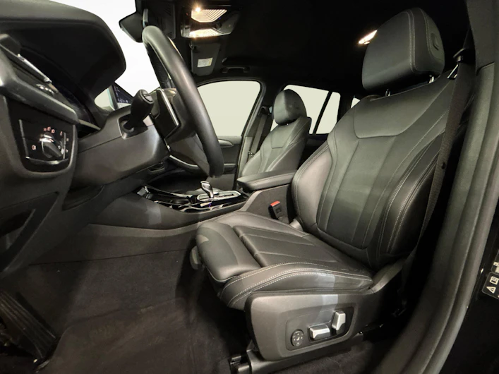 immagine del veicolo BMW X3
