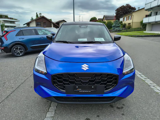 Suzuki Swift 1.2 Sakura Hybrid 4x4
