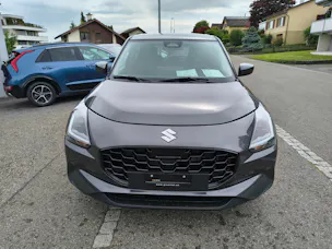 Suzuki Swift 1.2 Sakura Hybrid