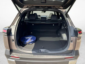 https://vehicle.imgix.net/4296156/a8ade1b3-44be-483a-954b-3051d4b41de9.jpg
